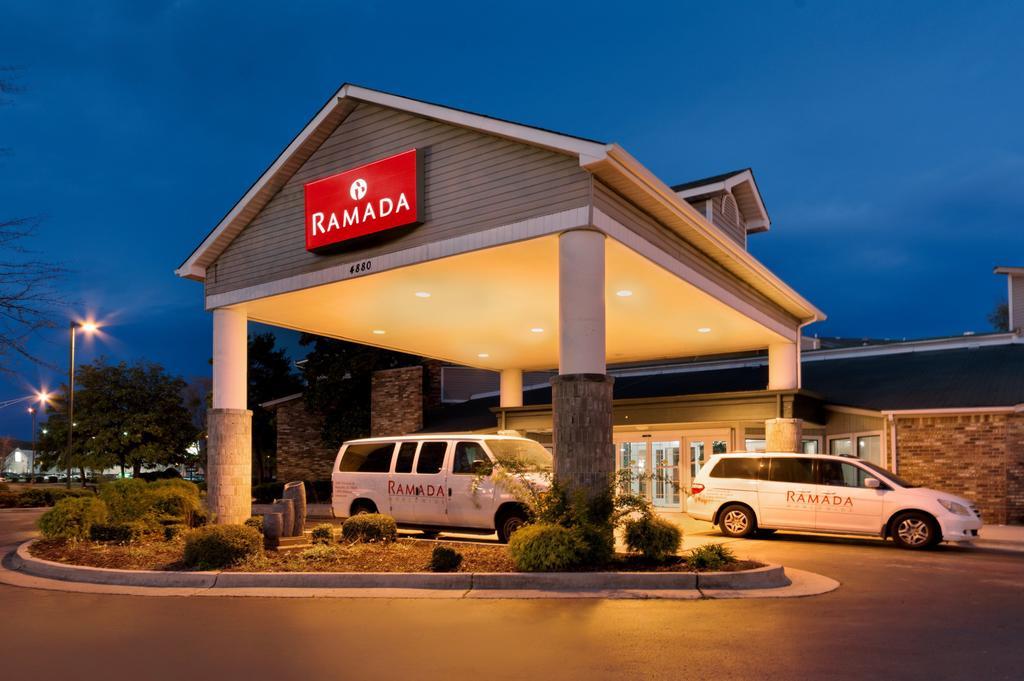 Ramada Huntsville Eksteriør bilde